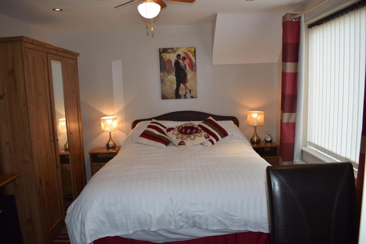Castle Green Bed And Breakfast Ashbourne  Eksteriør bilde