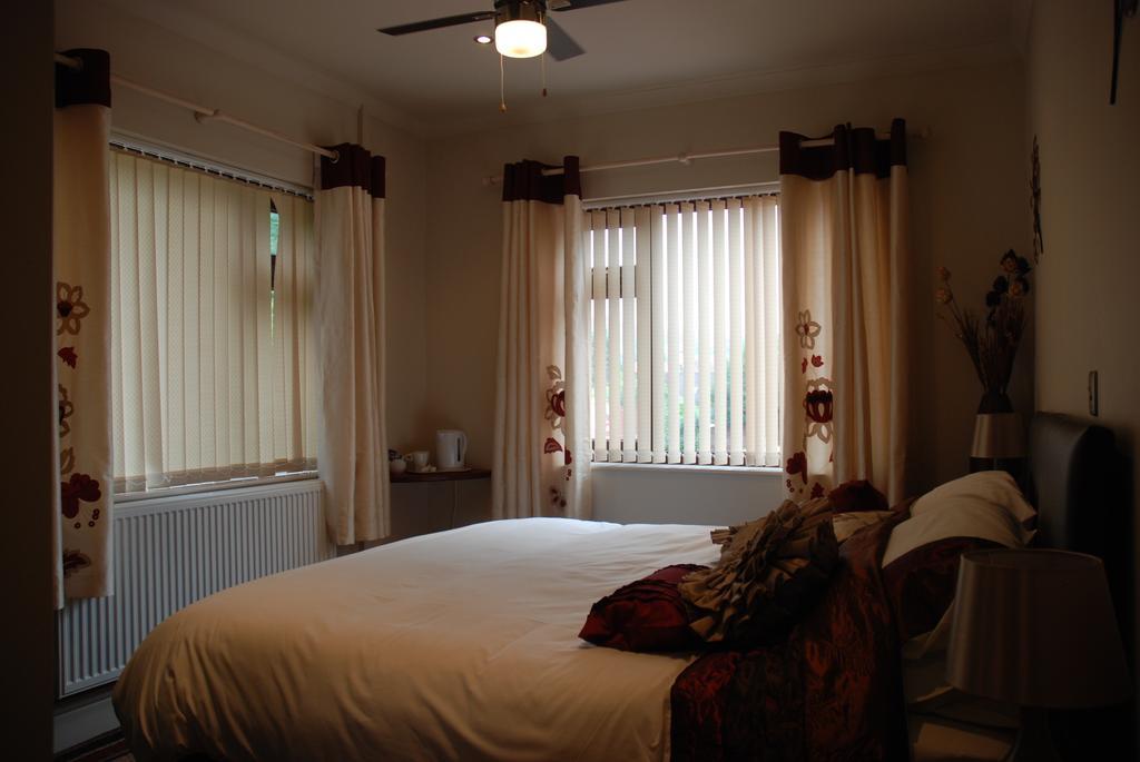 Castle Green Bed And Breakfast Ashbourne  Eksteriør bilde