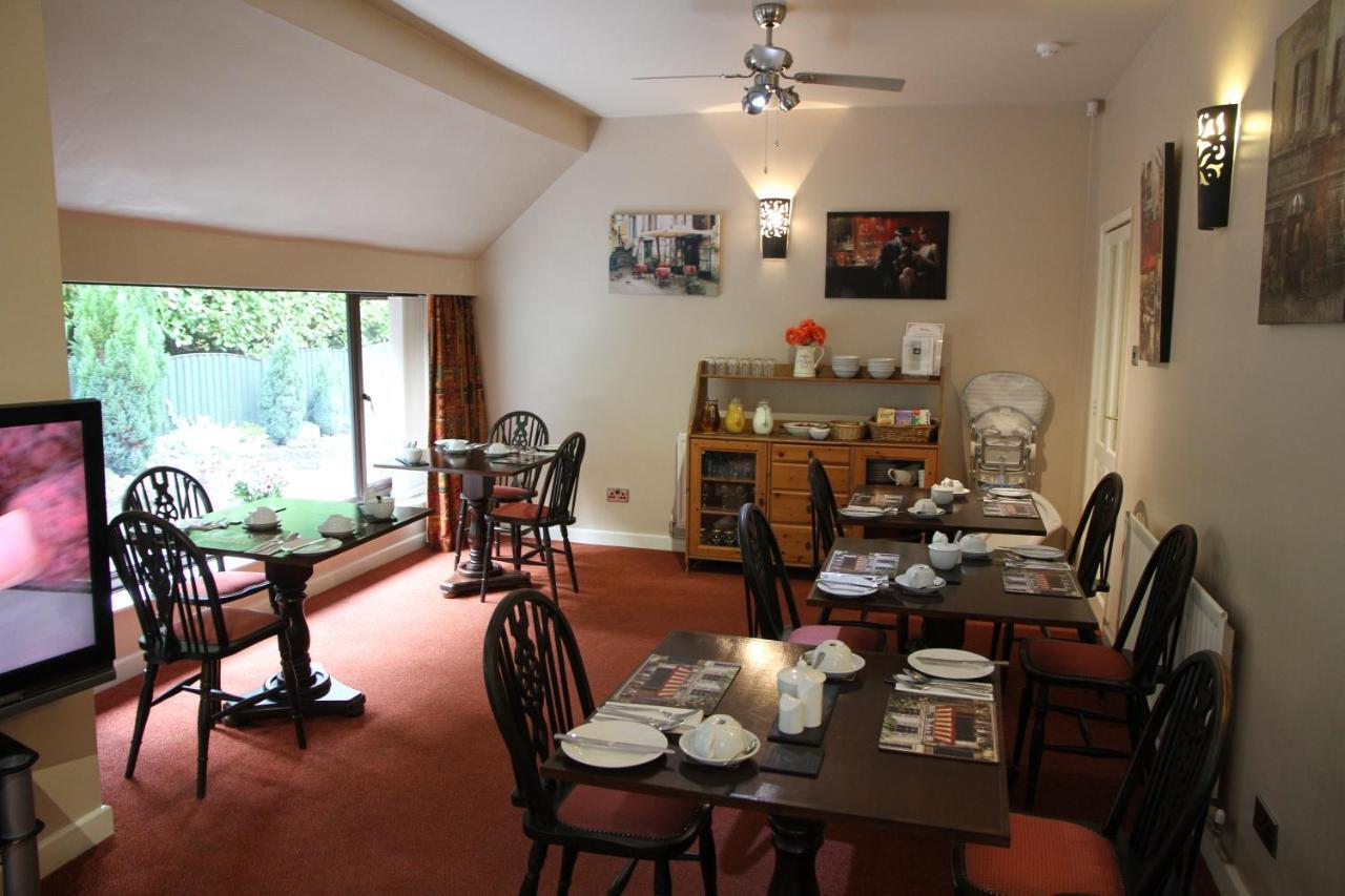 Castle Green Bed And Breakfast Ashbourne  Eksteriør bilde